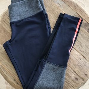 Cute Mondetta work out pants sz M blue grey & mesh